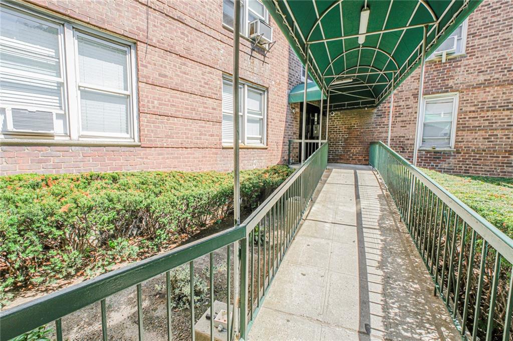 393 Avenue S Gravesend Brooklyn NY 11234