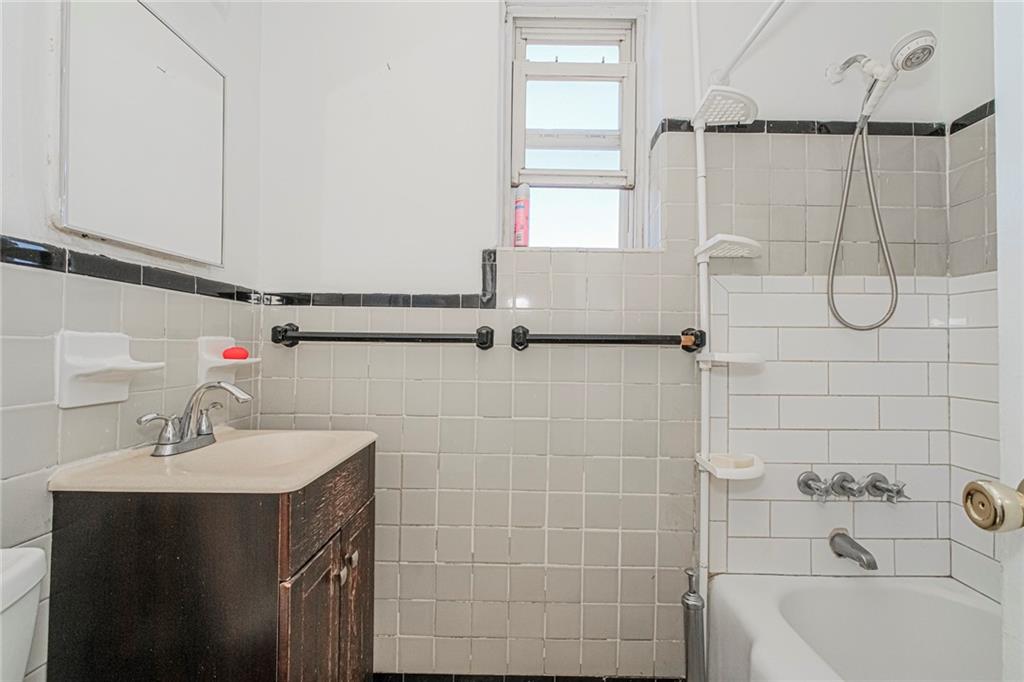 393 Avenue S Gravesend Brooklyn NY 11234