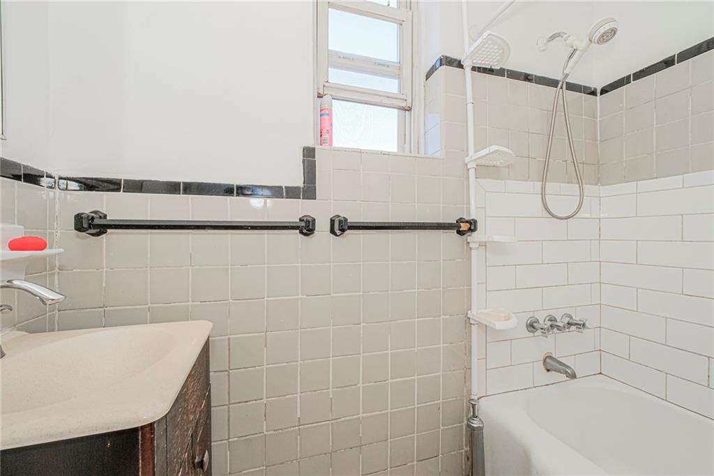 393 Avenue S Gravesend Brooklyn NY 11234