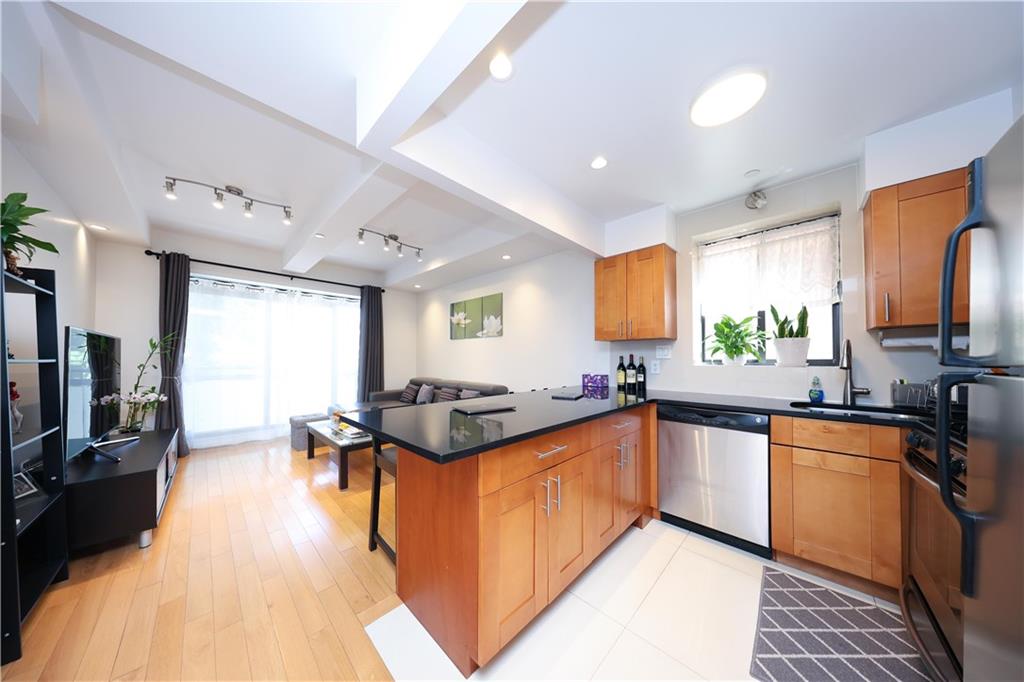 1520 West 10th Street Bensonhurst Brooklyn NY 11204