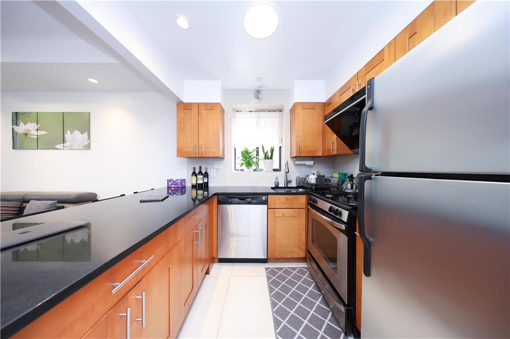 1520 West 10th Street Bensonhurst Brooklyn NY 11204