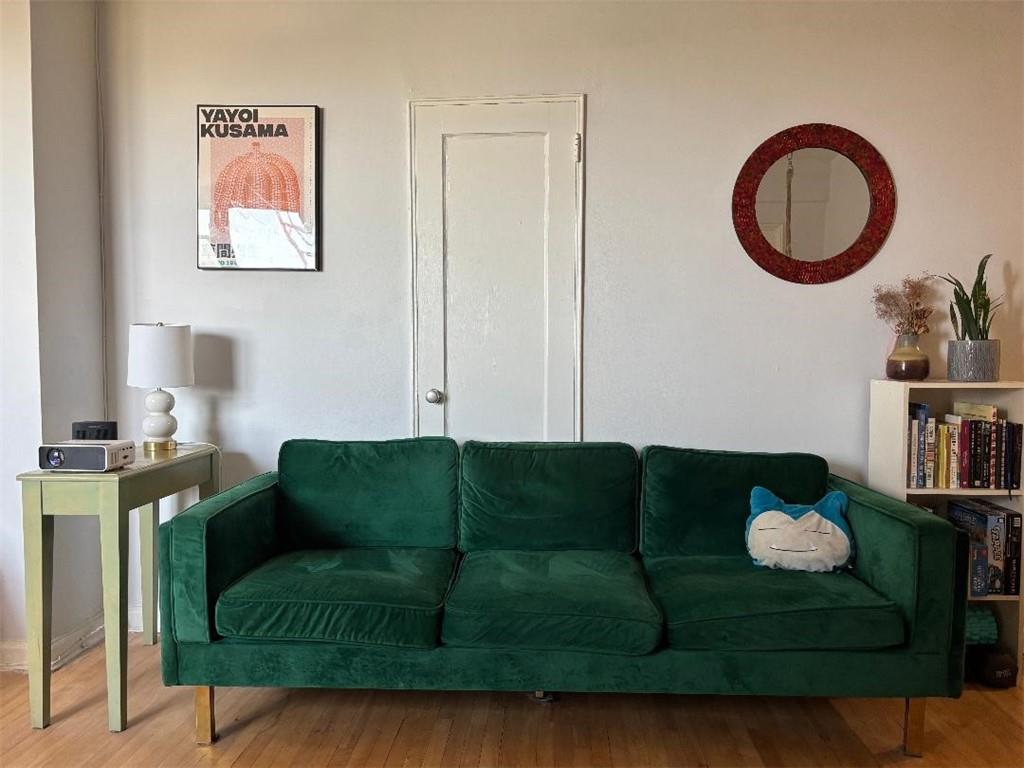 39-20 52nd Street Sunnyside Sunnyside NY 11377