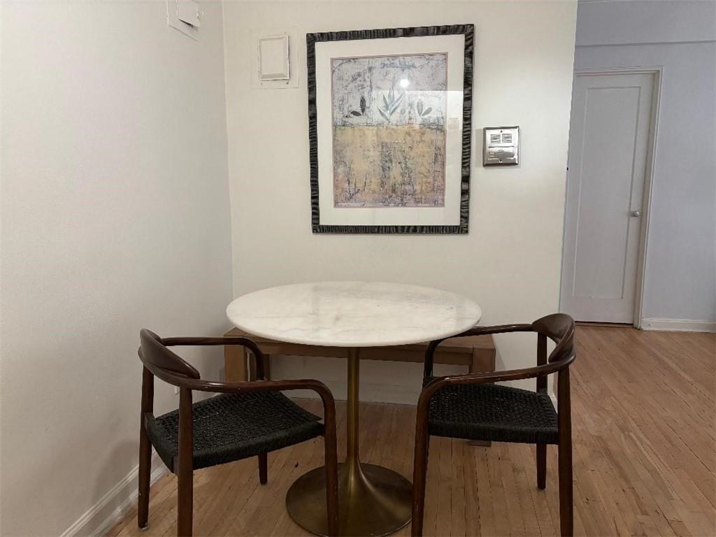 39-20 52nd Street Sunnyside Sunnyside NY 11377