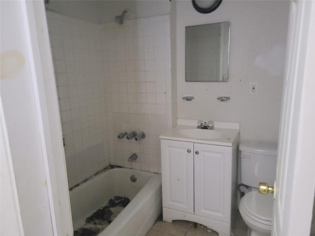 118 Hendricks Avenue West Brighton Staten Island NY 10301