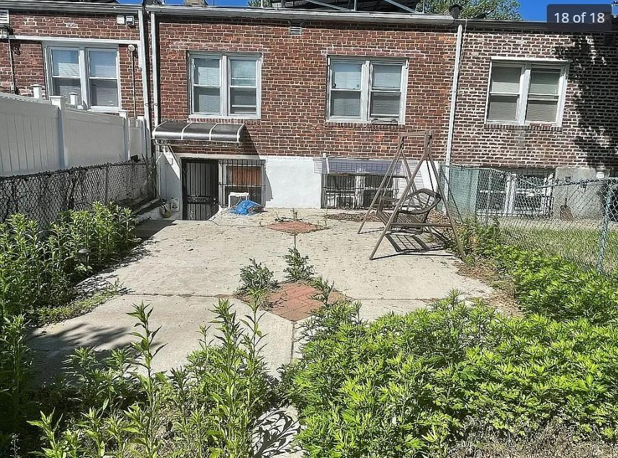 114-49 204th Street Saint Albans St. Albans NY 11412