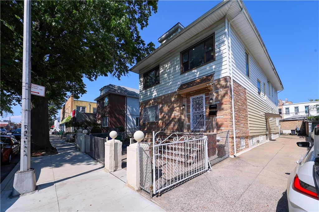 1521 West 10th Street Bensonhurst Brooklyn NY 11204