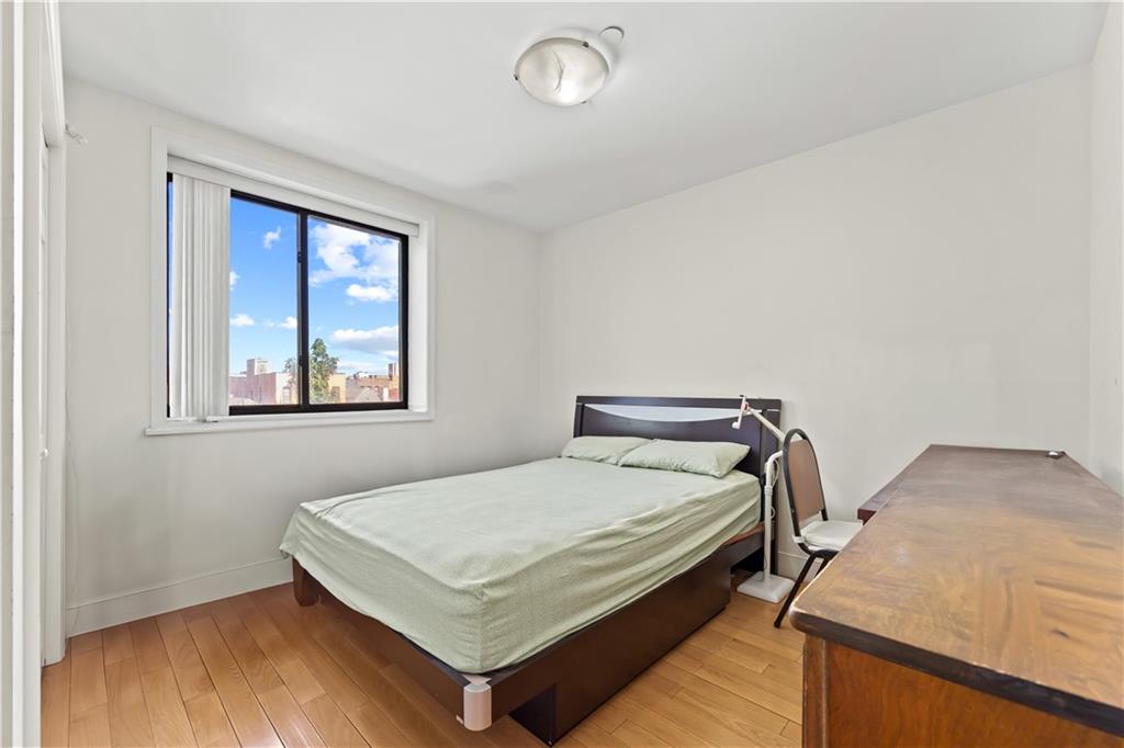1520 West 10th Street Bensonhurst Brooklyn NY 11204