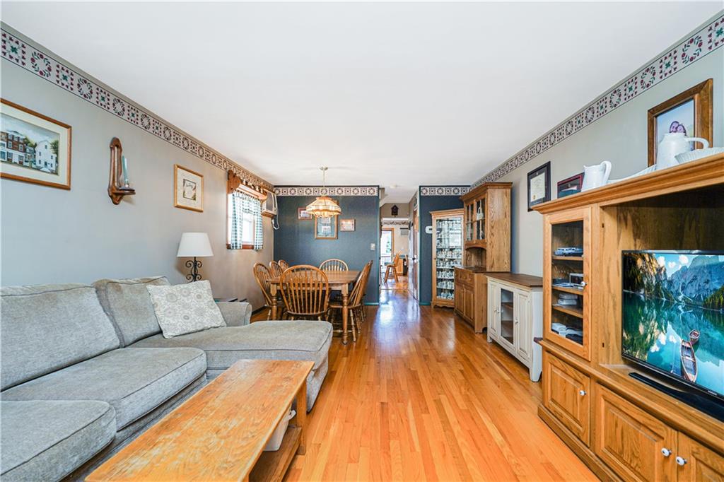 980 Rensselaer Avenue Prince's Bay Staten Island NY 10309