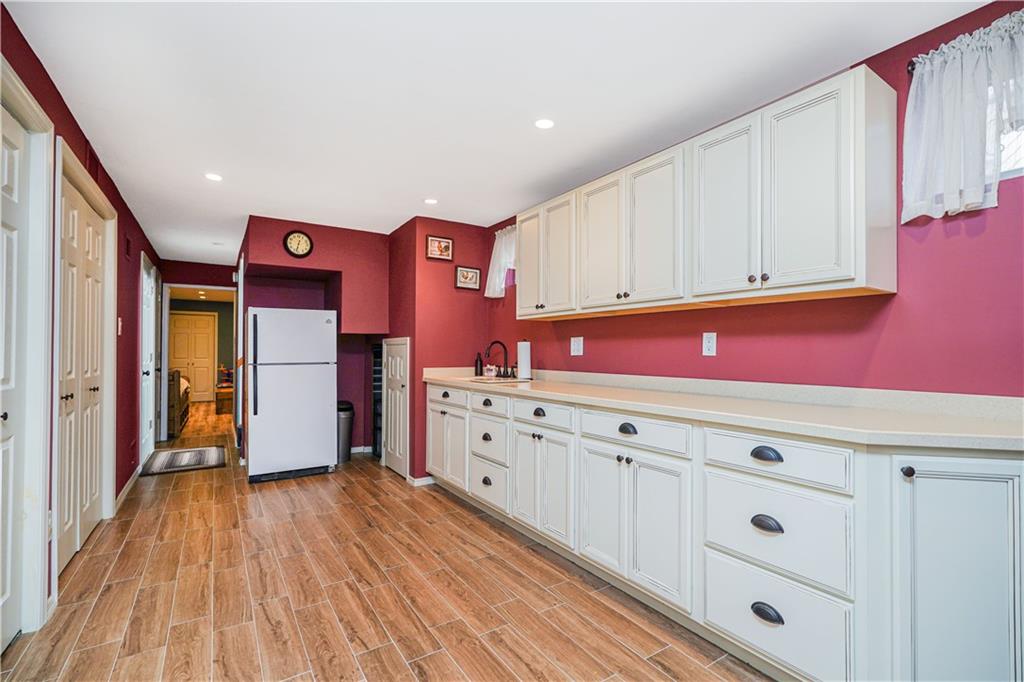 980 Rensselaer Avenue Prince's Bay Staten Island NY 10309