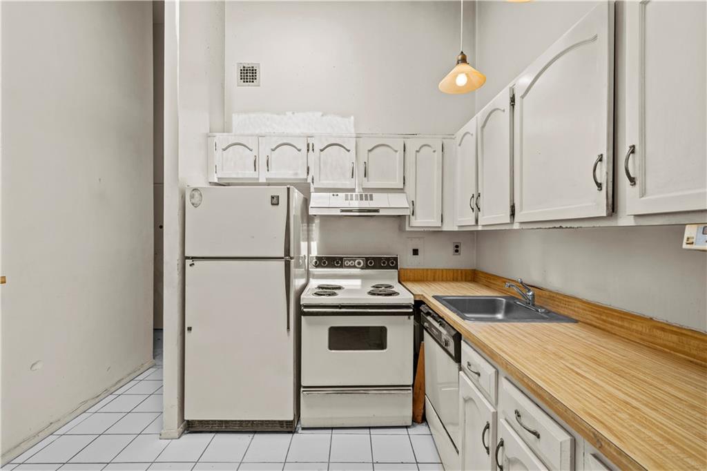 101-16 4th Avenue Bay Ridge Brooklyn NY 11209