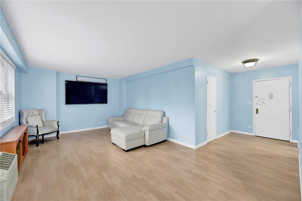 2483 West 16th Street Gravesend Brooklyn NY 11214