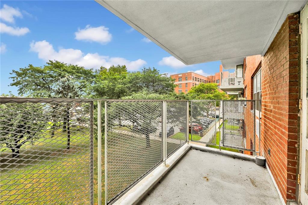 2483 West 16th Street Gravesend Brooklyn NY 11214