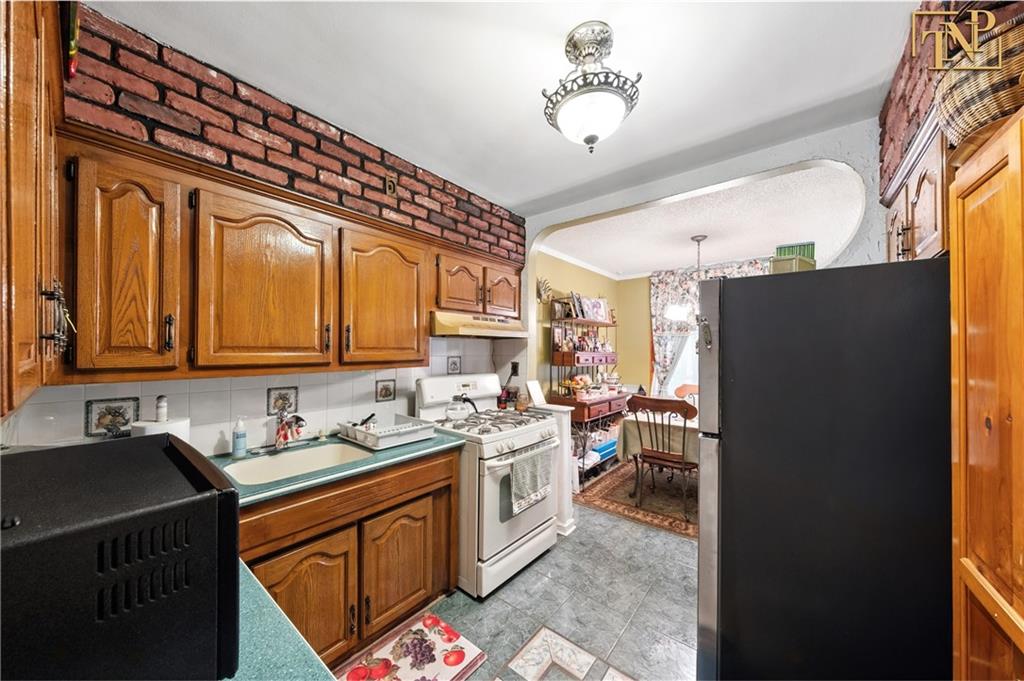 1226 East 51st Street Flatlands Brooklyn NY 11234