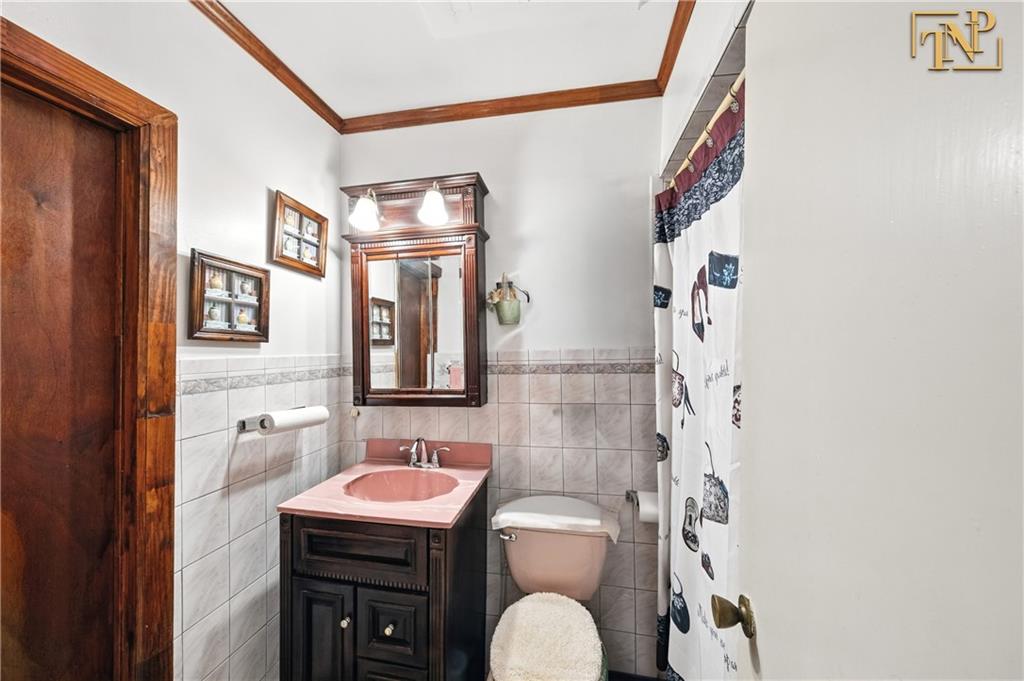 1226 East 51st Street Flatlands Brooklyn NY 11234
