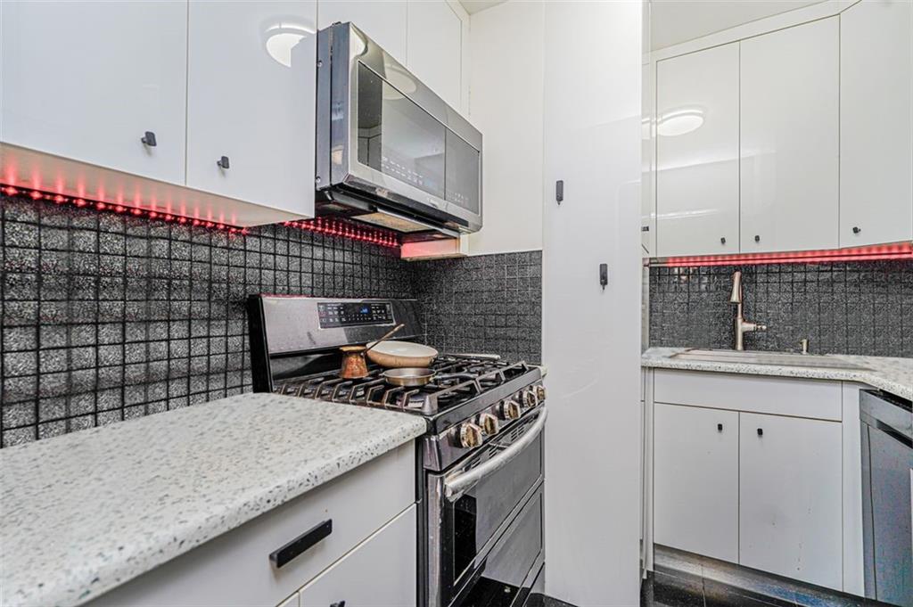 2610 Ocean Parkway Gravesend Brooklyn NY 11235