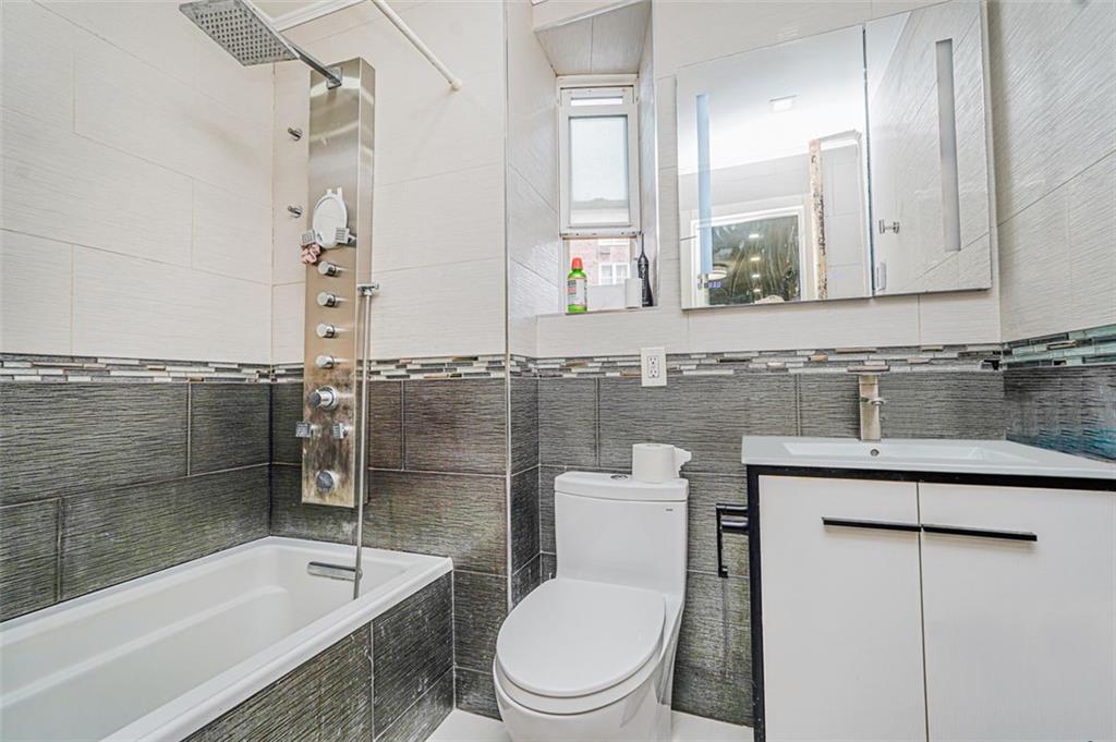 2610 Ocean Parkway Gravesend Brooklyn NY 11235