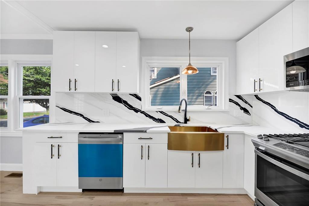 38 Chester Court Out of NYC Oceanside NY 11572
