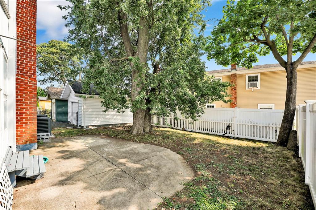 38 Chester Court Out of NYC Oceanside NY 11572