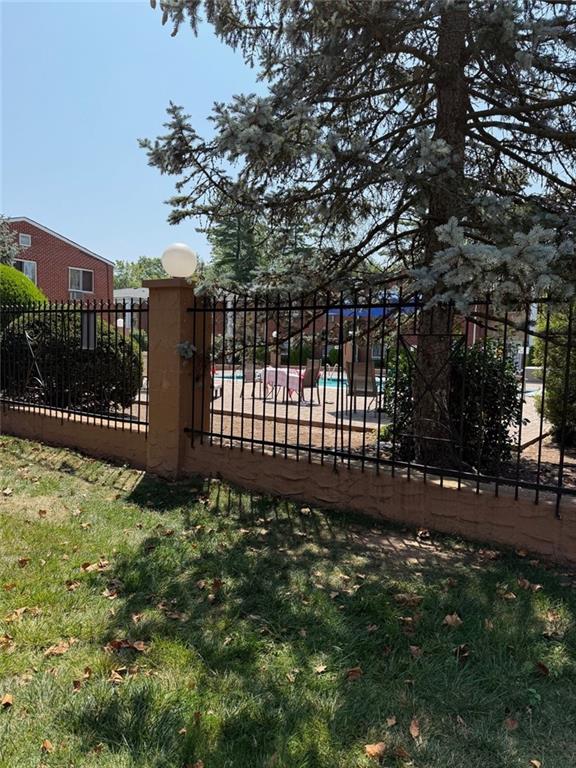 1294 Rockland Avenue New Springville Staten Island NY 10314