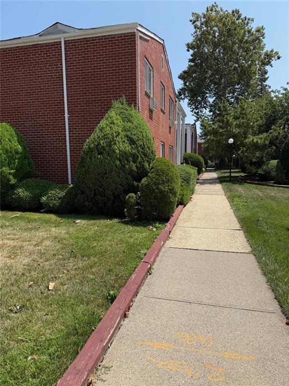 1294 Rockland Avenue New Springville Staten Island NY 10314