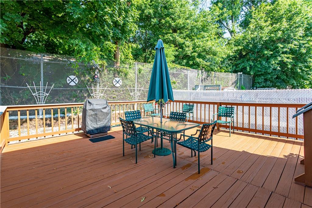 132 South Railroad Avenue Dongan Hills Staten Island NY 10305