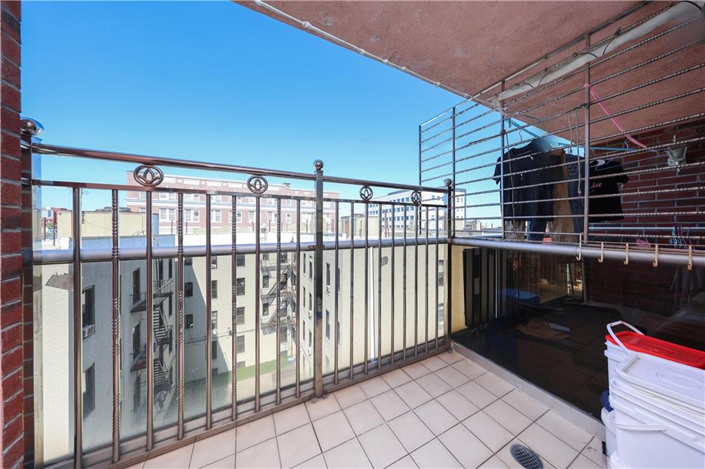 871 50th Street Sunset Park Brooklyn NY 11220