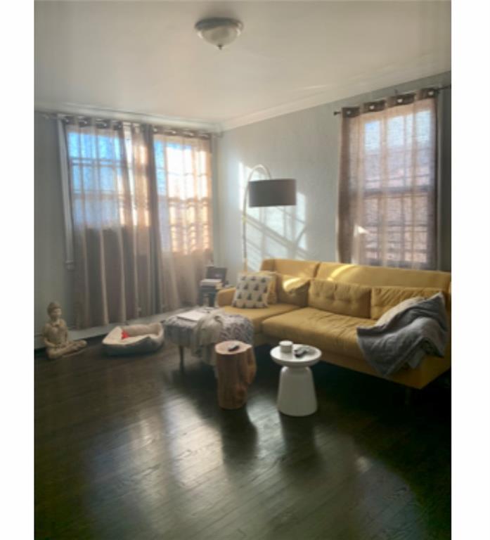 621 Metropolitan Avenue Staten Island NY 10301
