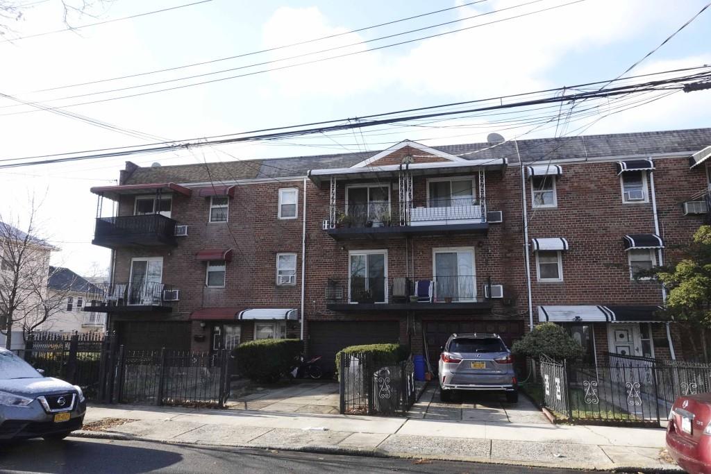 1126 East 89 Street Canarsie Brooklyn NY 11236