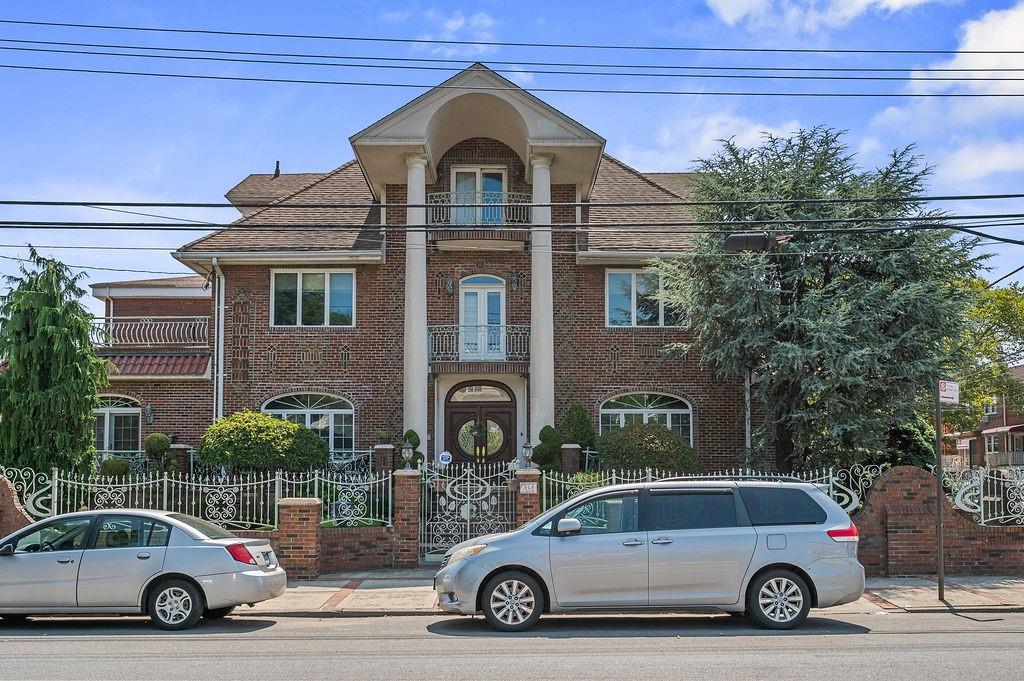 7325 14th Avenue Bensonhurst Brooklyn NY 11228