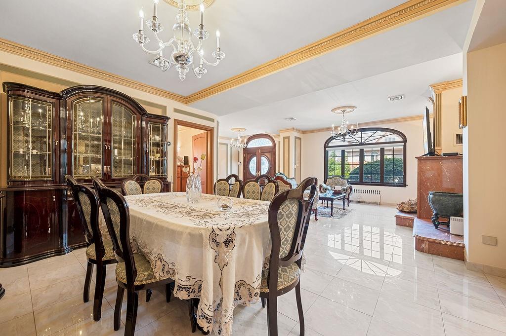 7325 14th Avenue Bensonhurst Brooklyn NY 11228