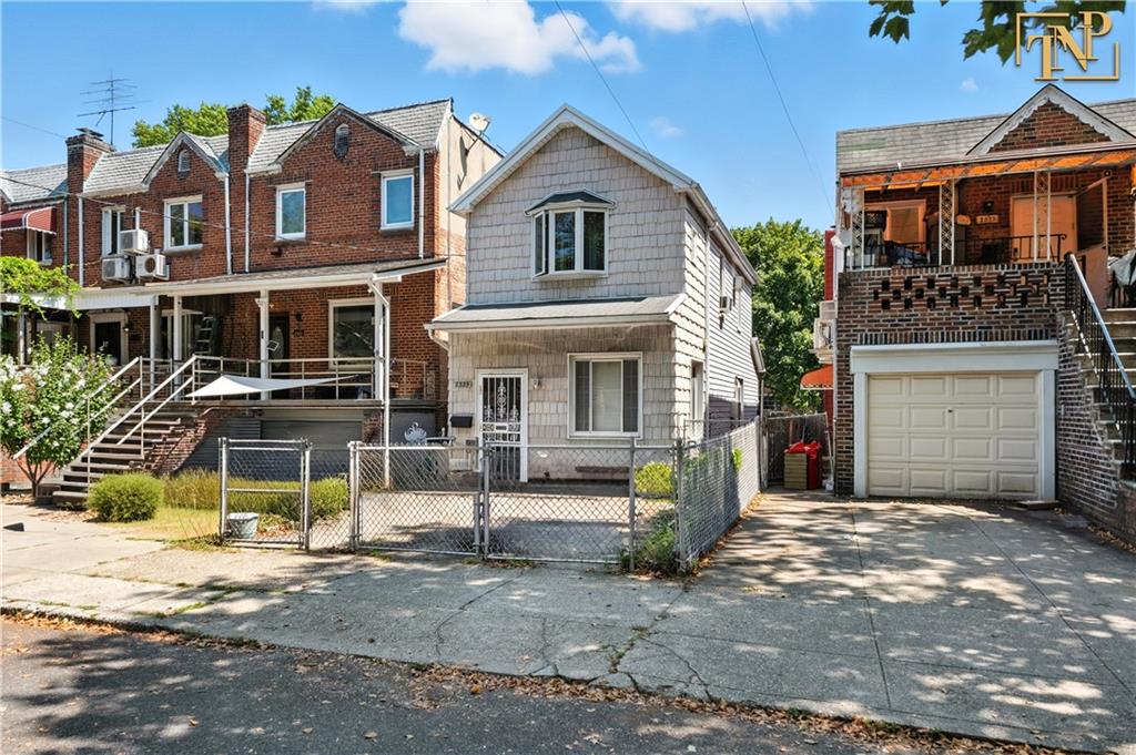 2325 E 27th Street Sheepshead Bay Brooklyn NY 11229