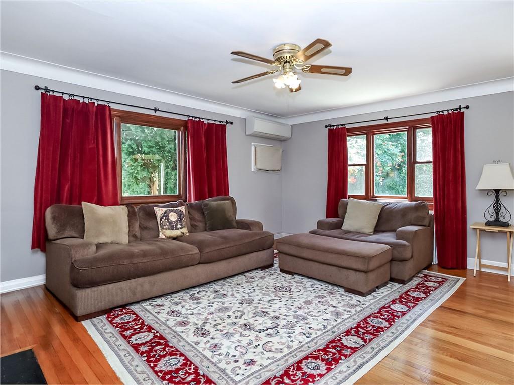 106 Carroll Place St. George Staten Island NY 10301