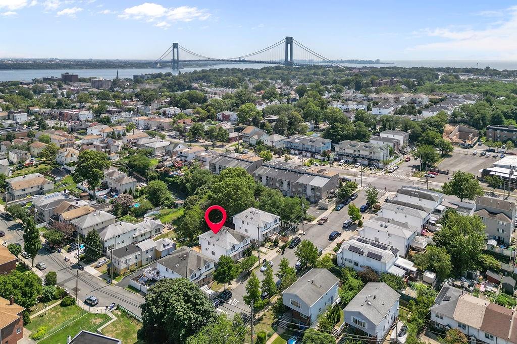 95 Reynolds Street Rosebank Staten Island NY 10305