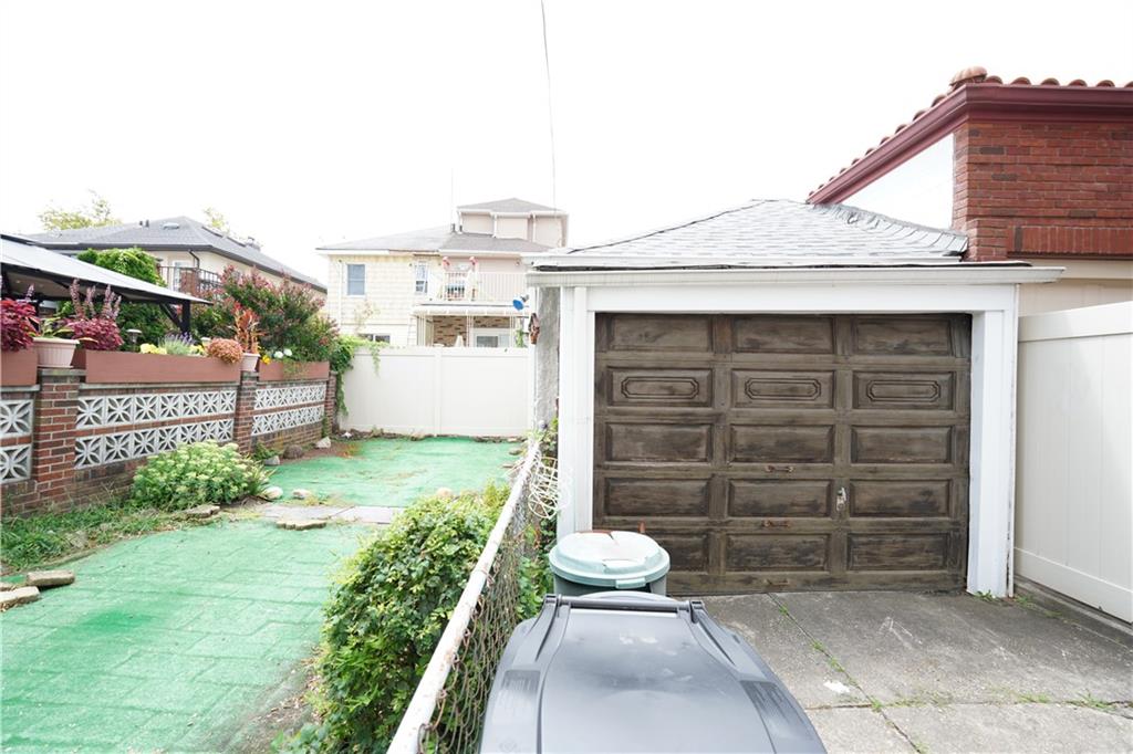 962 80th Street Dyker Heights Brooklyn NY 11228