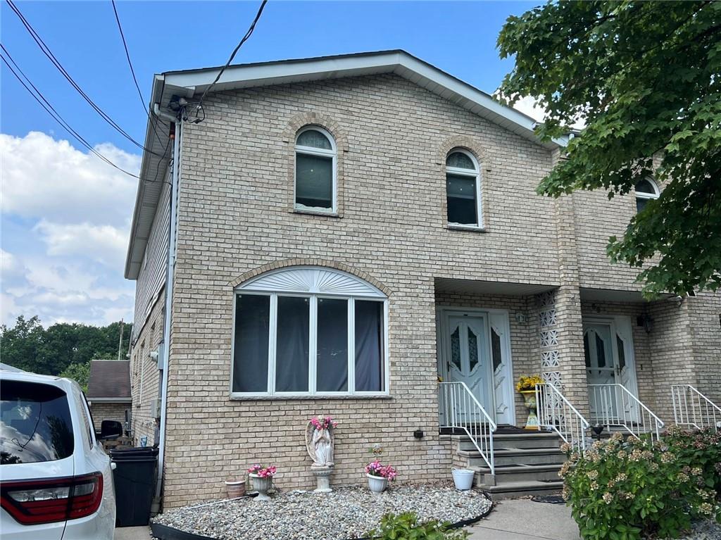 57 Speedwell Avenue Bulls Head Staten Island NY 10314