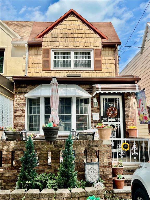 1925 East 35th Street Marine Park Brooklyn NY 11234