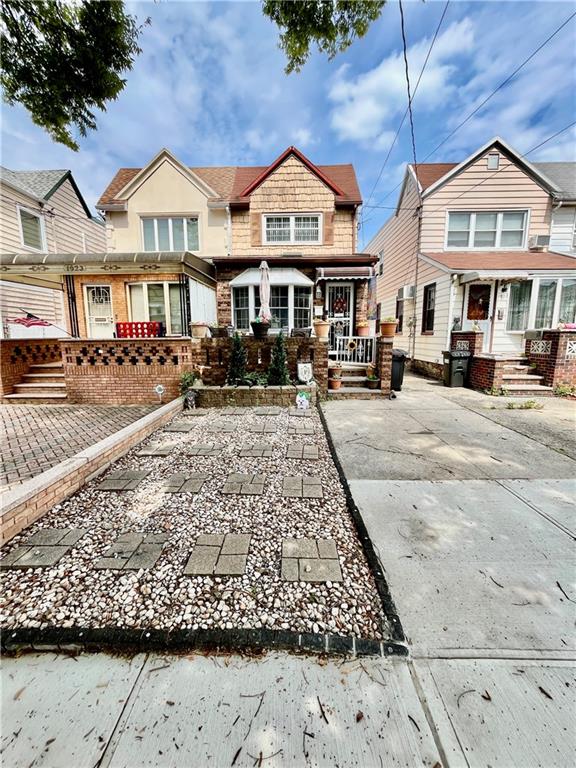 1925 East 35th Street Marine Park Brooklyn NY 11234
