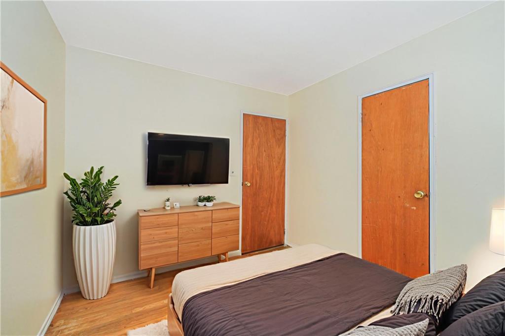 194 Tysens Lane New Dorp Staten Island NY 10306