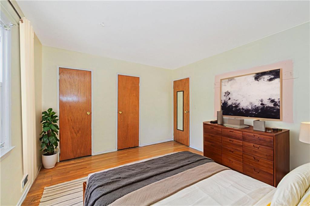 194 Tysens Lane New Dorp Staten Island NY 10306