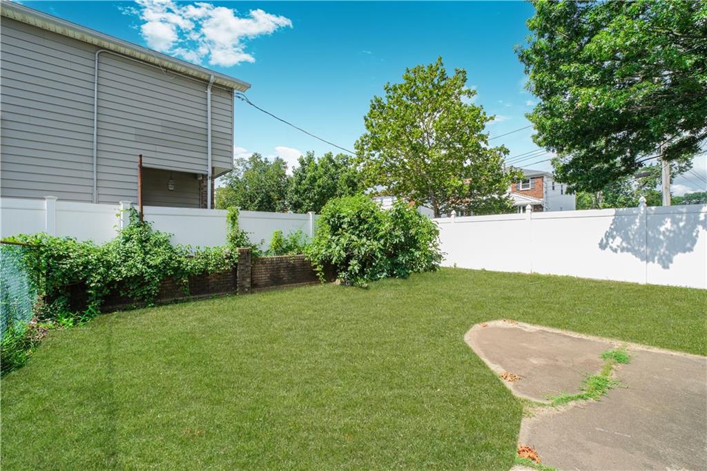 194 Tysens Lane New Dorp Staten Island NY 10306