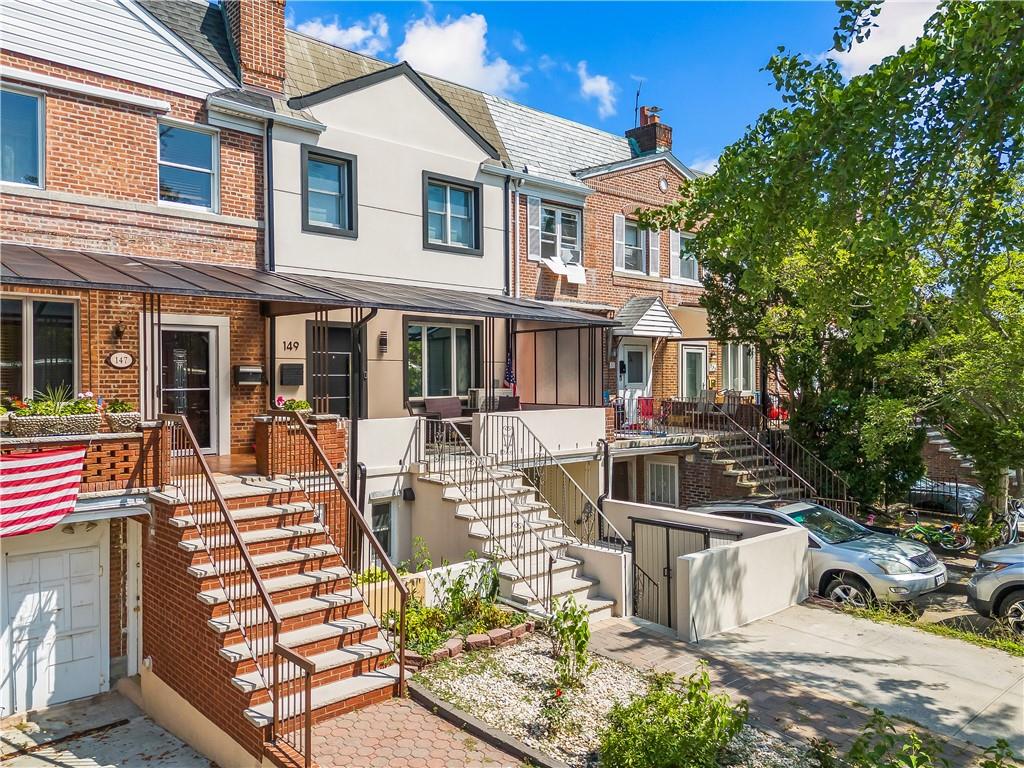 149 Pembroke Street Manhattan Beach Brooklyn NY 11235