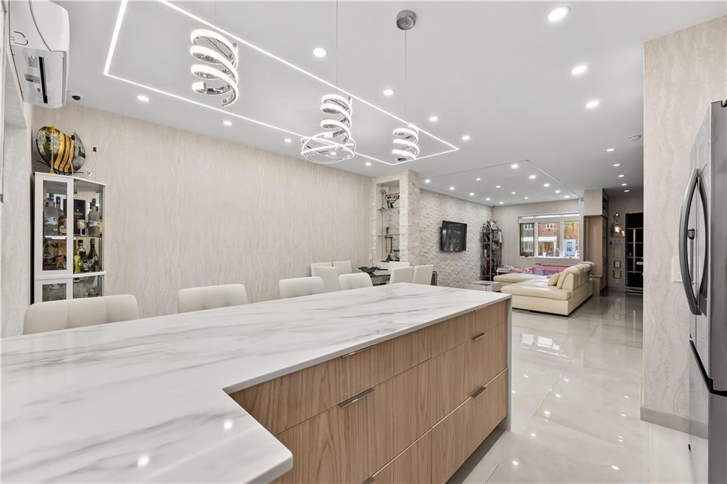 149 Pembroke Street Manhattan Beach Brooklyn NY 11235