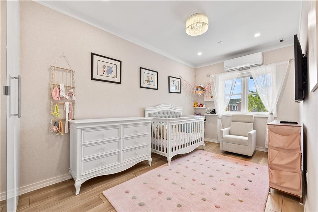 149 Pembroke Street Manhattan Beach Brooklyn NY 11235