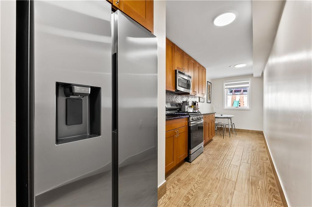 149 Pembroke Street Manhattan Beach Brooklyn NY 11235