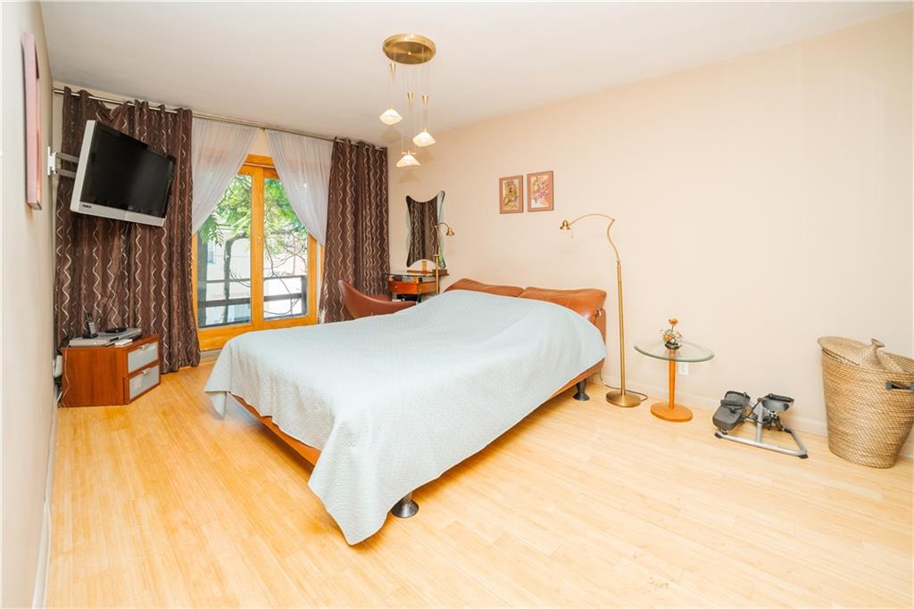 2266 East 60th Place Mill Basin Brooklyn NY 11234