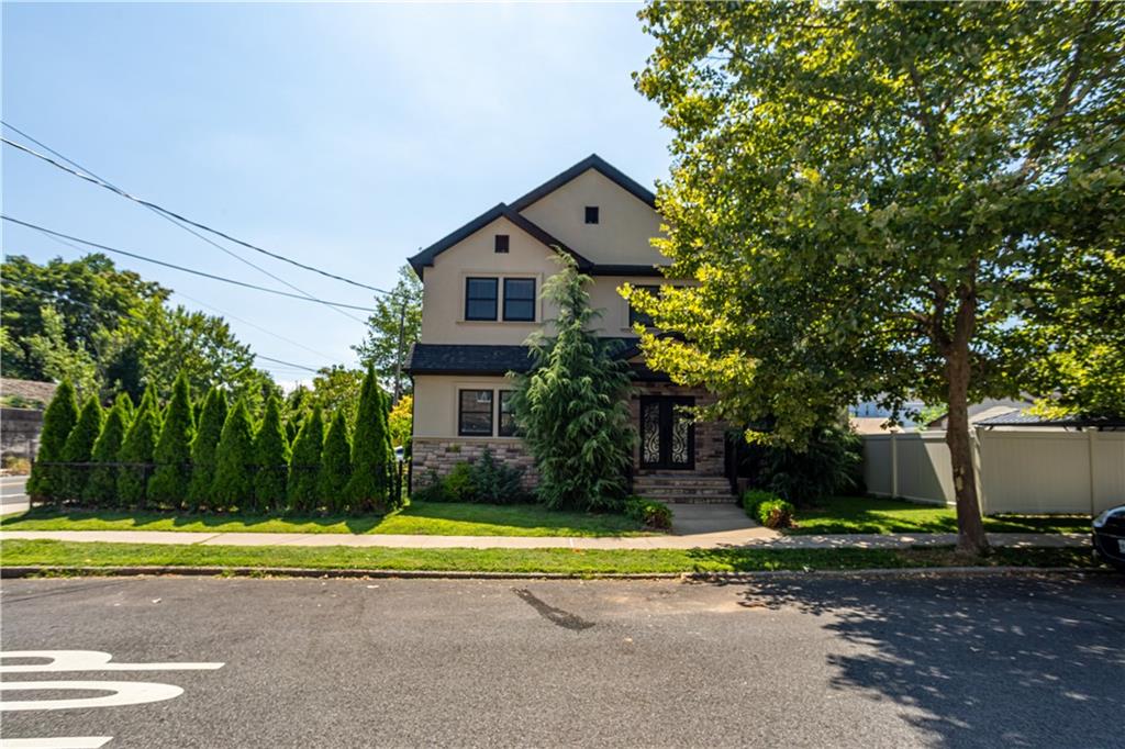 84 Stobe Avenue Dongan Hills Staten Island NY 10306