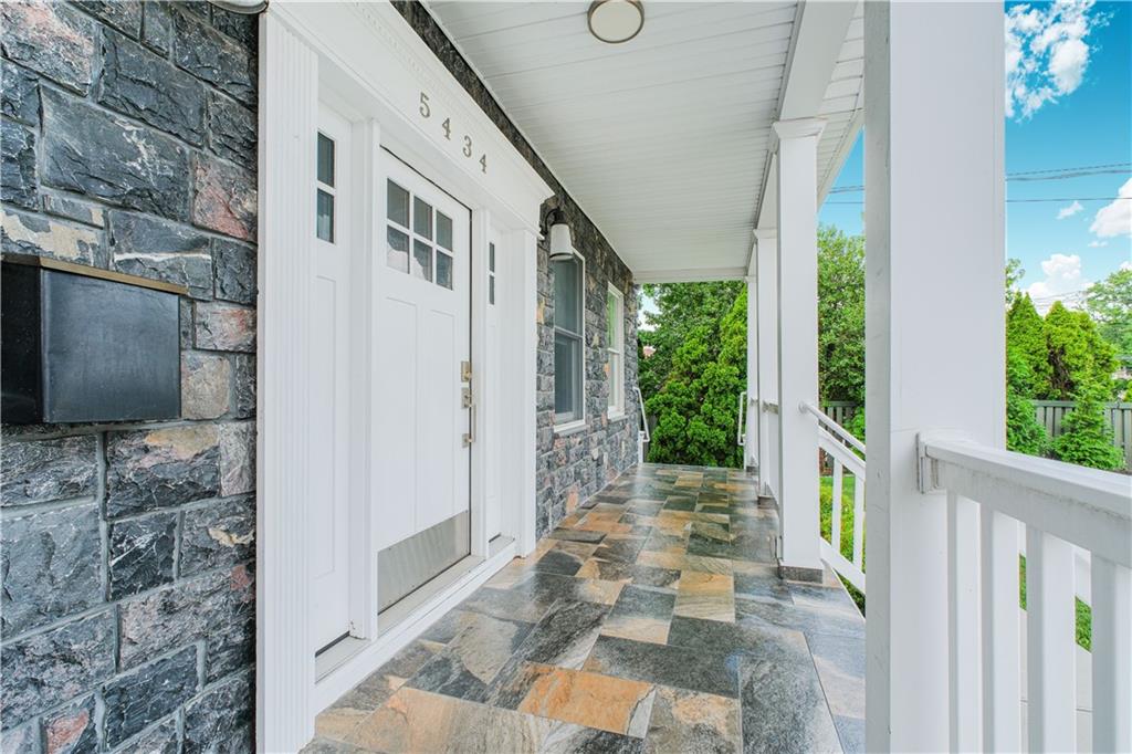 5434 Amboy Road Huguenot State Island NY 10312