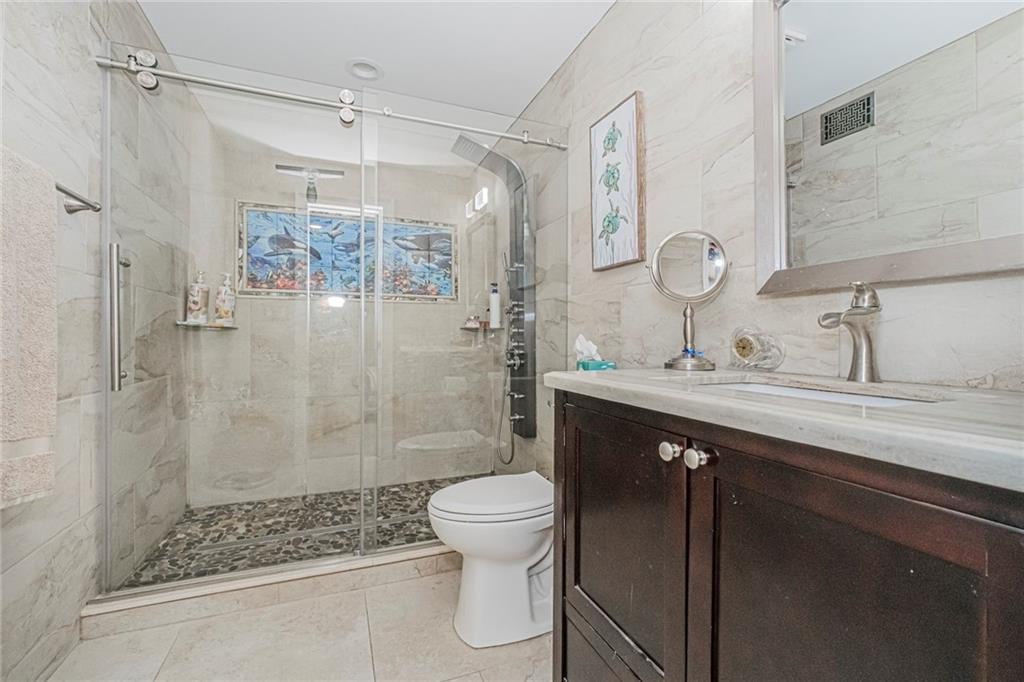 5434 Amboy Road Huguenot State Island NY 10312