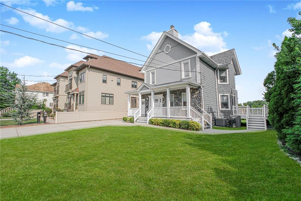 5434 Amboy Road Huguenot State Island NY 10312