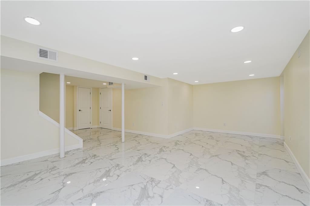 151 Regis Drive Graniteville Staten Island NY 10314